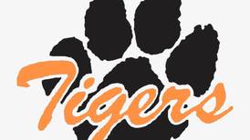 Wheaton Warrenville South softball beats Wheaton North in wild ending: Wednesday Suburban Life sports roundup